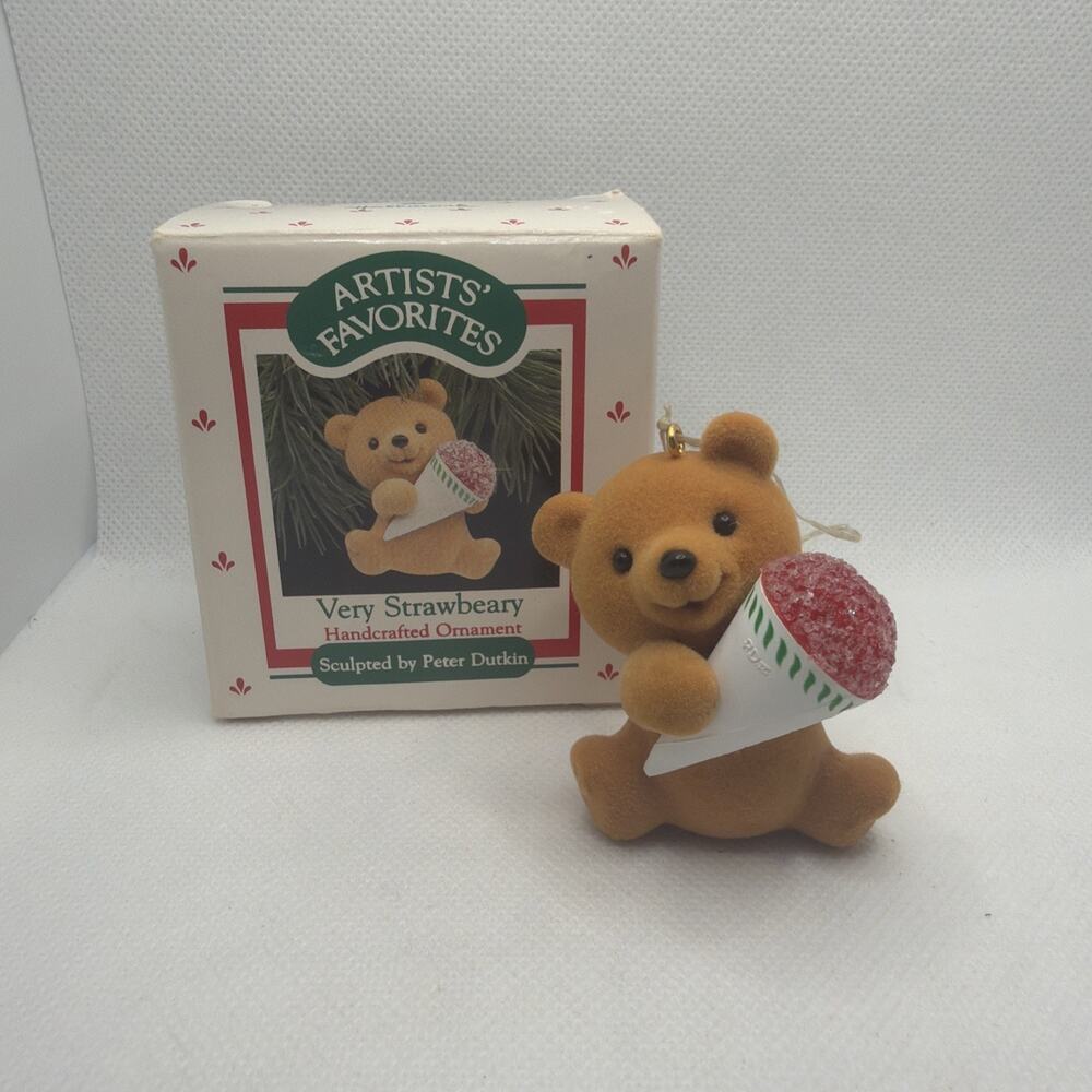 1988 Hallmark Keepsake Very Strawberry Peter Dutkin Ornament W Original Box
